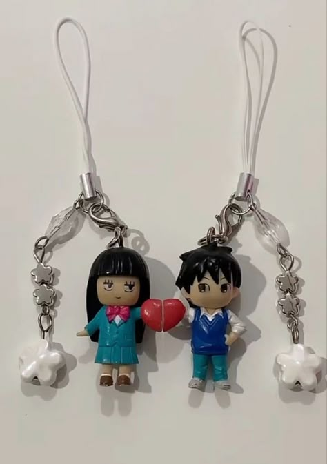 Kimi Ni Todoke Phone Charm, Sawako Keychain, Matching Keychains, Clay Art Projects, Cute Keychain, Cute Little Things, Cute Charms, Clay Charms, Clay Creations