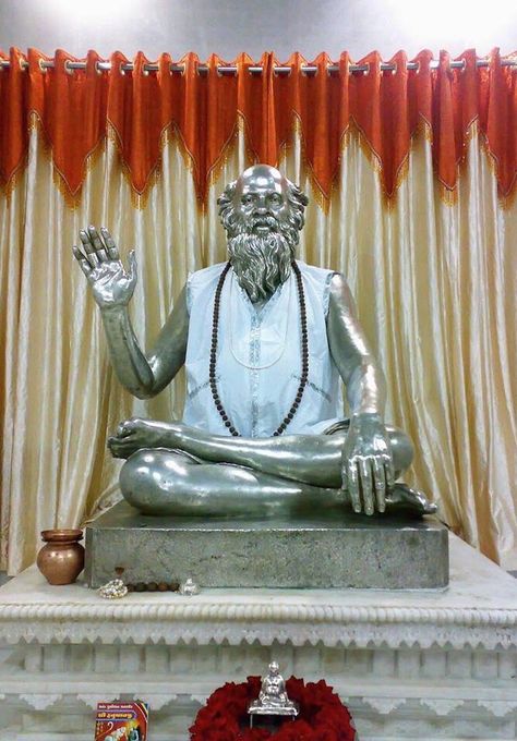 Bapa sitaram Darshan From bagdana Mandir Bapa Sitaram, Gujarat Temple, Maa Image, Indian Army Wallpapers, Pencil Sketch Portrait, Android Wallpaper Dark, Buddha Artwork, Hanuman Photos, Diwali Greetings