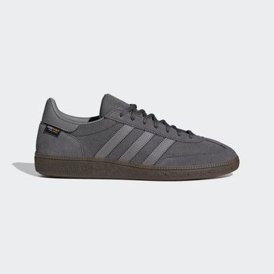 Can't Find Adidas Sambas? Try These Alternatives Spezial Shoes, Staple Sneakers, 23 Fashion, Adidas Handball Spezial, Adidas Handball, Adidas Spezial, Everyday Shoes, Mens Lifestyle, Red Adidas