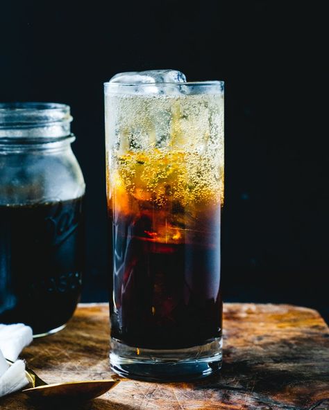 Making Soda At Home, Brain Coffee, Moka Pot Coffee, French Press Cold Brew, Nitro Coffee, Coffee Soda, Iced Drinks Recipes, Making Cold Brew Coffee, Low Calorie Drinks