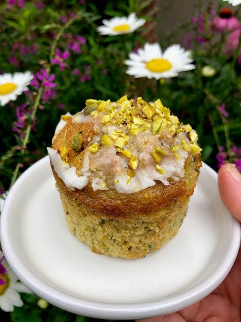 Pistachio Bread, Pistachio Muffins, Pistachio Cupcakes, State Fair Food, Lemon Icing, Pistachio Pudding, Zucchini Cake, Zucchini Muffins, Shredded Zucchini