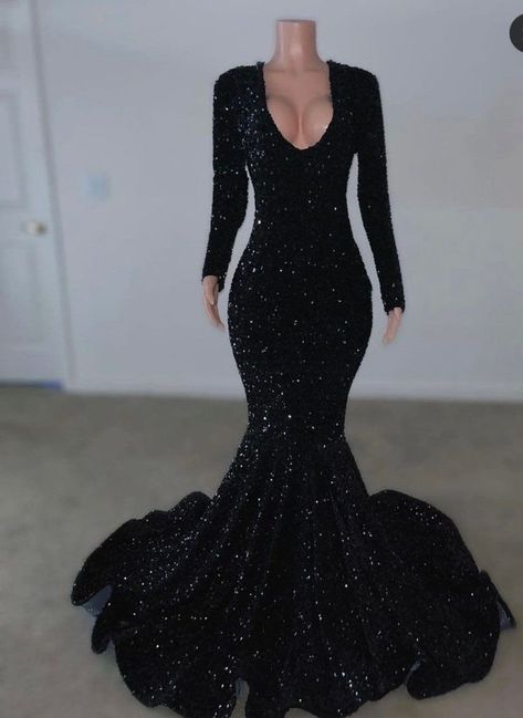 Reception Dress Long Sleeve, Long Reception Dress, Black Gown Prom, Reception Dress Long, Black Long Sleeve Prom Dress, Anniversary Dress, Girls Black Dress, Senior Prom Dresses, Long Sleeve Prom