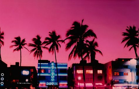 Miami Vice Aesthetic, Vice Aesthetic, Miami Beach Aesthetic, Sunset Sky Aesthetic, Miami Wallpaper, Miami Aesthetic, Car Vibes, Miami Sunset, Florida Aesthetic