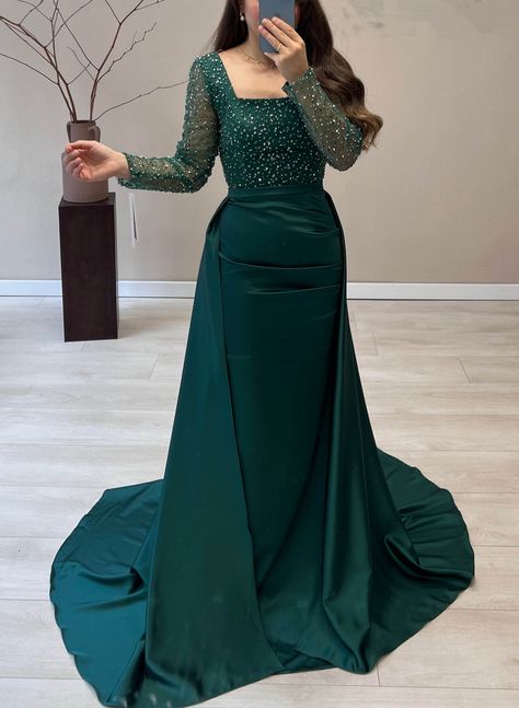 Sequined Square Neckline Long Sleeves Evening Dresses Long-sleeved Sequin Princess Dress, Green Long Sleeve Sequin Dress, Green Long Sleeve Gown With Sequins, Green Embellished Long Sleeve Evening Dress, Green Sequined Floor-length Maxi Dress, Sparkle Wedding Dress, Evening Dresses Online, Long Sleeve Evening Dresses, Satin Prom Dress