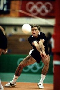 kiraly_3 Karch Kiraly, Volleyball History, Black Arm Sleeve, Men's Volleyball, Volleyball Gear, Indoor Volleyball, Volleyball Uniforms, Volleyball Poses, Sporting Legends