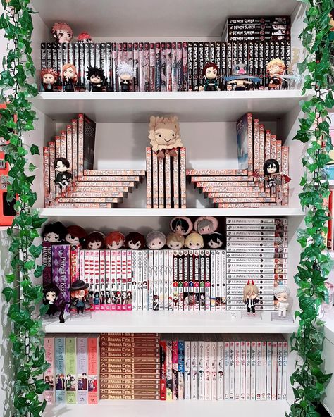 Home Library Luxury, Dream Library Home, Library Luxury, Anime Bedroom Ideas, Design My Room, Library Home, Bookshelf Inspiration, Dream Library, Otaku Room