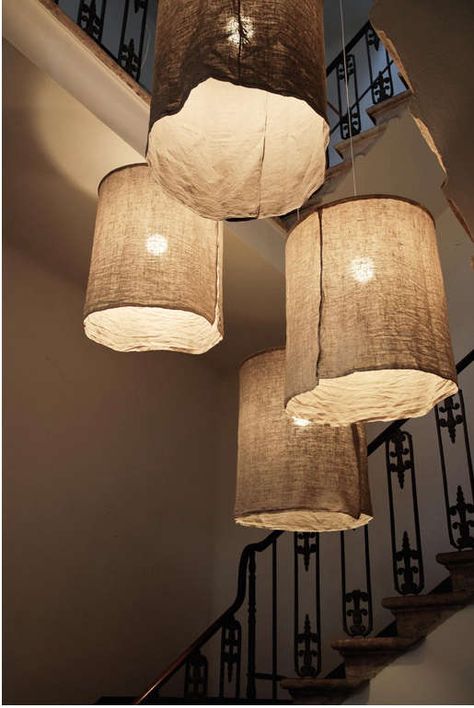 DIY: Rustic Linen Lampshades from Italy - Remodelista Diy Light Shade, Rustic Italian Decor, Linen Pendant, Diy Luminaire, Koti Diy, Shade Ideas, Diy Pendant Light, Linen Lamp Shades, Big Lamp