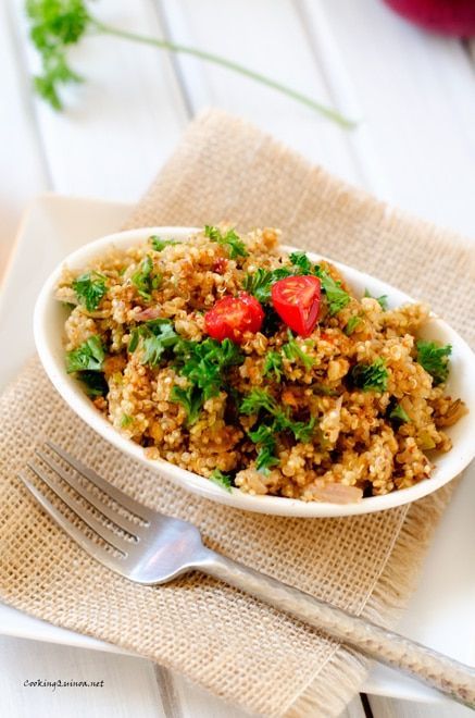 This Cajun Quinoa Pilaf makes a great easy one dish meal.  You can easily make it vegan using vegan field roast or sausage. #quinoa #sidedish #easyrecipe Cajun Quinoa, Vegan Cajun, Quinoa Pilaf, Quinoa Recipes Easy, Pilaf Recipes, Couscous Salat, Plant Based Eating, Quinoa Recipes, How To Cook Quinoa