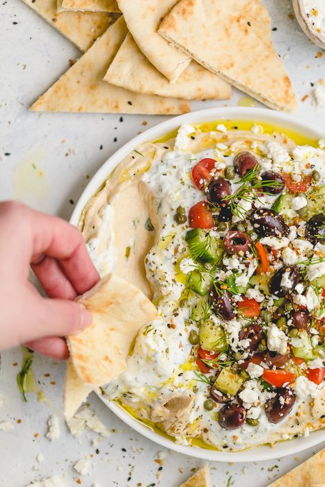 Greek Dip, Fingerfood Party, Mediterranean Diet Recipes, Greek Recipes, Mediterranean Recipes, Clean Eating Snacks, Organic Recipes, Artichoke, Appetizer Snacks