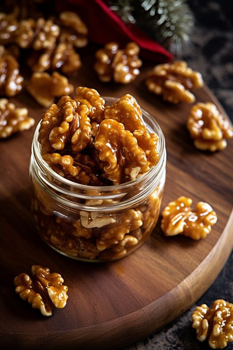 Candied Walnuts Walnut Desserts, Walnuts Candied, Walnut Candy, Candied Walnut Recipe, Crunchy Food, Mouth Chicken, Blessings Jar, Nut Dessert, Stuffed Potatoes