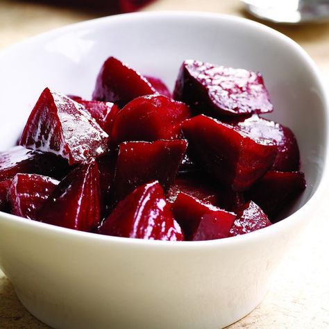 Brown Sugar-Glazed Beets Glazed Beets Recipe, Brown Sugar Glaze, Beet Recipes, Roasted Beets, Veggie Side Dishes, Idee Pasto Sano, Vegetable Sides, Veggie Dishes, Canned Food