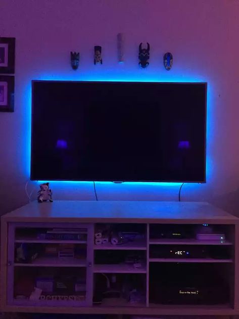 Lights Behind Tv, Hue Light, Led Room Lighting, Hue Lights, Led Lighting Bedroom, Neon Room, Bedroom Setup, Dekorasi Kamar Tidur, Led Stripes