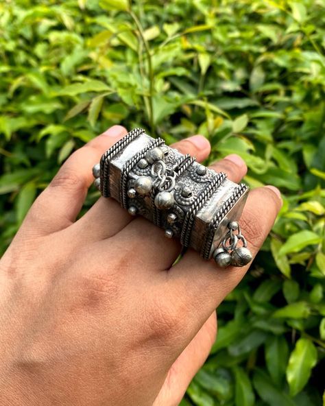 Oxidised ring 💍 Dm to shop 💌 🛍️ . Must follow both our page 📃 @singhjewels07 @singhjewels.backup . . . . (Necklace , fashion necklace, kundan jewellery, karwachauth jewelry, explore, business, small business owner, viral page, women owned business) . . . #ringoftheday #oxidisedneckpiece #oxidisedearring #oxidisedneckpiece #oxidisedbangle #ringsforsale #saleendssoon #jewels #explorereels🤩 #viralindia #reelexplore #reelsi̇nstagram #trending #smallbusinessexplore #smallbusiness #dubai🇦🇪 #maha... Women Owned Business, Oxidized Ring, Necklace Fashion, Kundan Jewellery, Small Business Owner, Business Owner, Dubai, Small Business, Ring