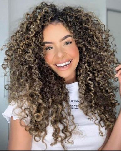 The Best Curly Hairstyles for Every Face Shape – Perfect Locks Best Curly Hairstyles, Shoulder Length Curls, Side Swept Curls, Square Face Hairstyles, Curly Pixie Cuts, Layered Bobs, More Confidence, Curly Bangs, Diamond Face Shape