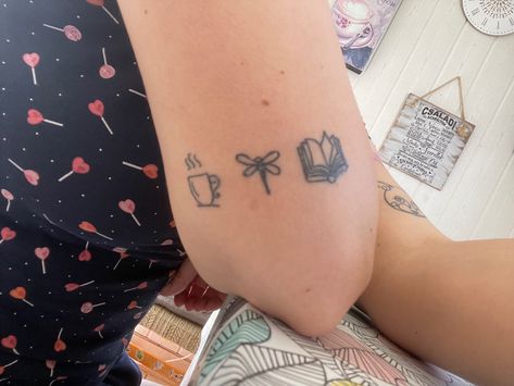 Gilmore Girls Tattoo, Snoopy Tattoo, Small Matching Tattoos, Bookish Tattoos, Girls Tattoo, Dainty Tattoos, Tattoos For Daughters, Matching Tattoos, A Tattoo