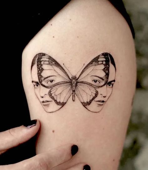 Small Frida Kahlo Tattoo, Frida Kahlo Inspired Tattoo, Divination Tattoo, Frida Tattoo, Frida Kahlo Tattoos, Empowering Tattoos, Mexican Tattoo, P Tattoo, Kahlo Paintings