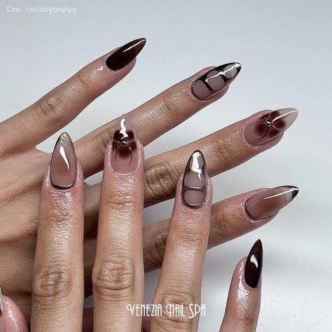 Graduation Nails, Silver Falls, Asian Eye Makeup, Silver Nails, Minimalist Nails, Funky Nails, Love Nails, Swag Nails, Winter Nails