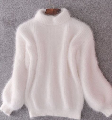 All Posts • Instagram Pull Angora, Solid Color Sweater, Jersey Vintage, Angora Sweater, Loose Knit Sweaters, Winter Pullover, Estilo Chic, Winter Tops, Sweet Style