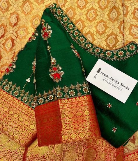 Green Paithani Blouse Designs Latest, Border Blouse Designs, Lace Blouse Design, Latest Bridal Blouse Designs, Blouse Designs High Neck, Blouse Designs Catalogue, Latest Blouse Designs Pattern, Simple Work, Kids Blouse Designs