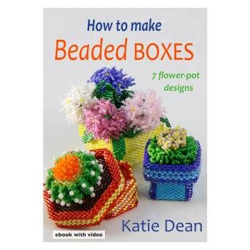 Bead Sculpture, Beaded Gifts, Geometric Beadwork, 3d Beading, Beads Tutorial, Beaded Items, Stitching Projects, Beaded Things, Flower Pot Design