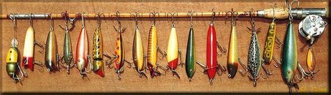 vintage fishing lures | Antique Tackle Clubs History of Florida Lure Makers Selling Old Lures ... Fishing Lures Display, Fishing Lures Art, Old Fishing Lures, Antique Fishing Lures, Diy Fishing Lures, Fishing Room, Salt Water Fishing, Vintage Fishing Lures, Fishing Decor