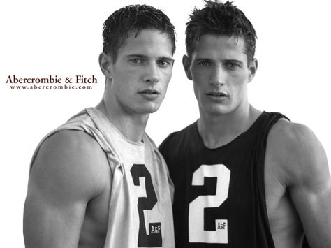 Kyle Lane Carson Twins Abercrombie Fitch 2001 Advertising Campaign 800x600 Abercrombie & Fitch Advertising: Revisiting Models + Ad Campaigns Abercrombie Models, Famous Twins, Twin Models, Abercrombie Men, Bruce Weber, Muscle Shirts, Abercrombie And Fitch, Model Pictures, Famous Celebrities