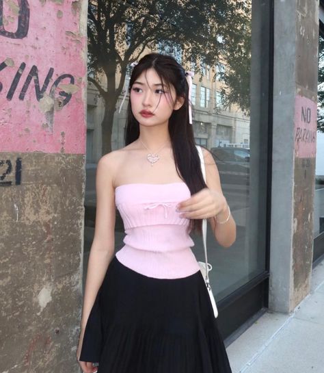 Julia Ma, 여름 스타일, Pink Outfits, Basic Outfits, Pink Top, Girly Outfits, Korean Outfits, Girly Girl, Aesthetic Outfits