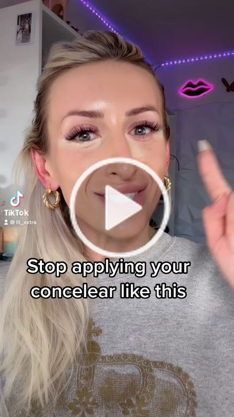 Concelear Hacks, Where Do You Put Concealer, How To Use Concealer For Beginners Video, Concelear Application, How To Put On Concealer, How To Put Concealer On, Conclear Makeup Tips, How To Make Your Concealer Not Crease, Concealer Hacks Tiktok