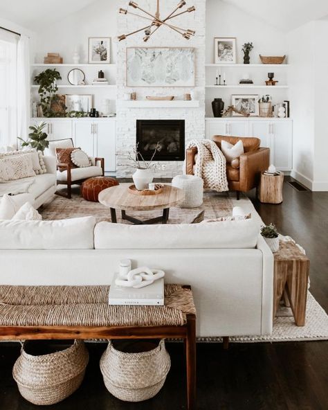 How to Create a Cozy Living Room Amy Peters, White Interior Paint, Havenly Living Room, Cozy Living Room Design, Living Room Setup, Family Room Design, Decor Home Living Room, Living Room Makeover, Living Room Decor Apartment