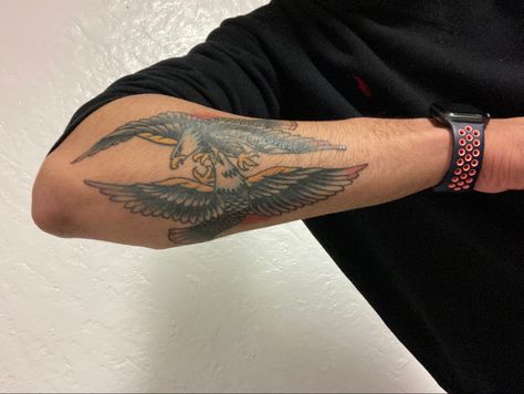 American Eagle Tattoo, American Traditional Eagle, Eagle Tattoo Forearm, Eagle Tattoo Arm, Traditional Tattoo Black And White, Traditional Eagle, Traditional Eagle Tattoo, Tattoo Forearm, Tattoo Prices