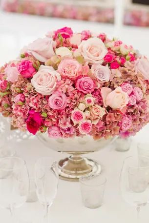 Pink Wedding Centerpieces, Have Inspiration, England Wedding, Beautiful Flower Arrangements, Mod Wedding, Deco Floral, Arte Floral, Floral Centerpieces, Pink Wedding