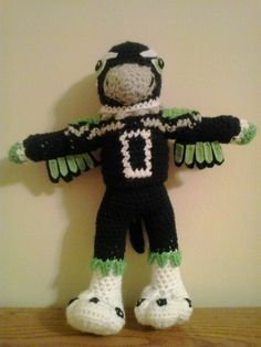 Crochet Fanatic: SEATTLE SEAHAWKS BLITZ Crochet Seahawks, Seahawks Crochet, Seahawks Funny, Seahawks Crafts, Seahawks Logo, Seattle Seahawks Logo, Seattle Seahawks Football, Seahawks Football, Crochet Dragon