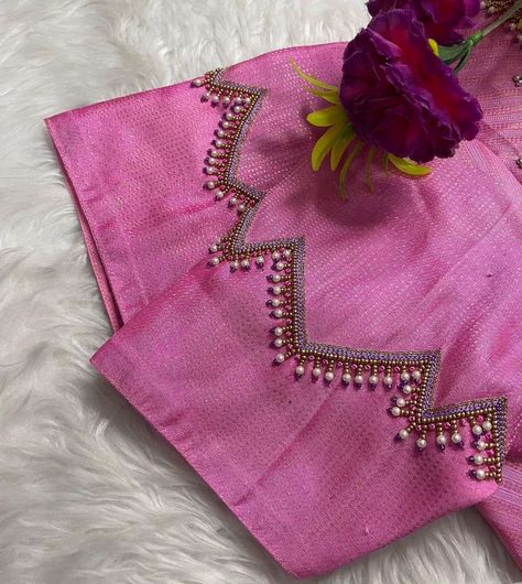 Customised blouse .. with coustomer requirements (HANDAARIWORK) DM us @rr_fabricates Follow me 🙂 💜 Customised blouse 💜With coustomer requirements 💜💯% trusted 💜DM us for more information 🥰 #aariworkblouse #aariwork #handariwork #handwork #weddingwear #wedmegood #bride #brideblouse Machine Embroidery For Blouse, Blouse Hands Design, Sleeve Design For Blouse, Simple Aari Work Blouse Designs, Pattern Blouse Designs, Simple Saree Blouse Designs, Simple Aari Work Blouse, Simple Aari Work, Blouse Handwork