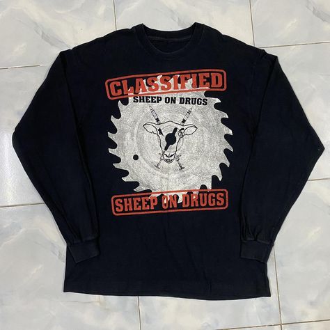 VINTAGE 90S SHEEP ON DRUGS T-SHIRT  (Size XL... - Depop Picture Sizes, Sheep, Vintage 90s, T Shirt