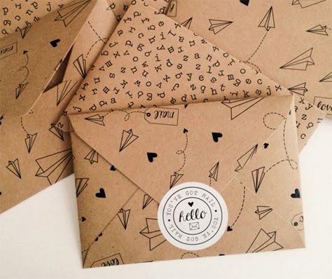 Gift Packaging Design, Creative Gift Packaging, Etsy Packaging, Business Packaging Ideas, Inspiration Designs, Small Business Packaging Ideas, Packaging Ideas Business, Clothing Packaging, Handmade Packaging