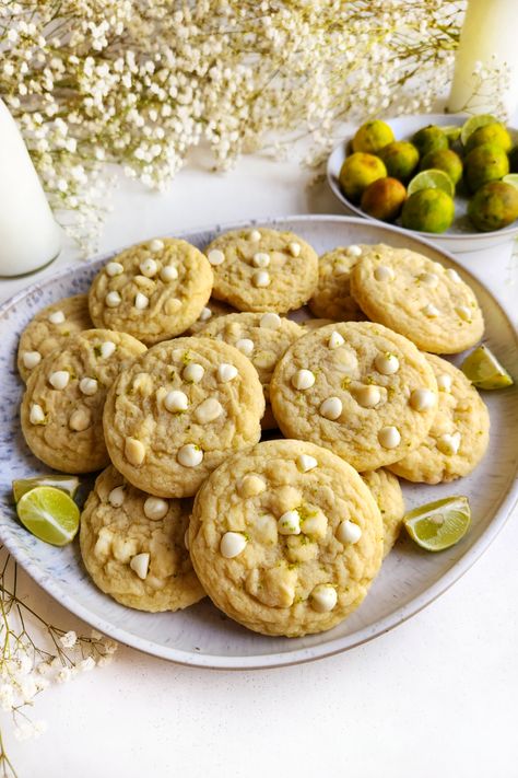 These white chocolate key lime cookies are super chewy, full of key lime zest and juice, and filled with white chocolate chips. This no chill, easy to make recipe is perfectly sweet and full of key lime flavour. Key Lime White Chocolate Chip Cookies, Key Lime Cookies Easy, Keylime Cookie, White Chocolate Cookie Recipes, Key Lime Recipes, White Chocolate Macadamia Cookies, Key Lime Cookies, Macadamia Cookies, Lime Cookies