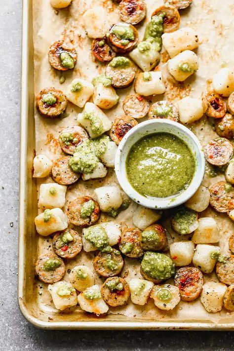 Baked Cauliflower Gnocchi Recipe with Pesto (5 Ingredients!) - Cooking for Keeps Recipe With Pesto, Cauliflower Gnocchi Recipe, Gnocchi With Pesto, Gnocchi Pesto, Cauliflower Gnocchi, Tomato Chicken, Gnocchi Recipe, Baked Gnocchi, 5 Ingredient Dinners