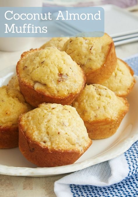 Oatmeal Quick Bread, Apple Bran Muffins, Almond Muffins, Drury Lane, Coconut Muffins, Healthy Afternoon Snacks, Coconut Cupcakes, Paleo Recipes Dessert, Sweet Muffin