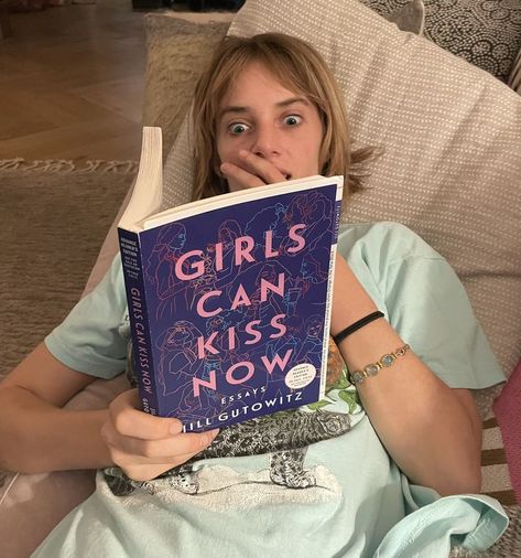 Maya Hawke, A Girl, A Woman, Reading