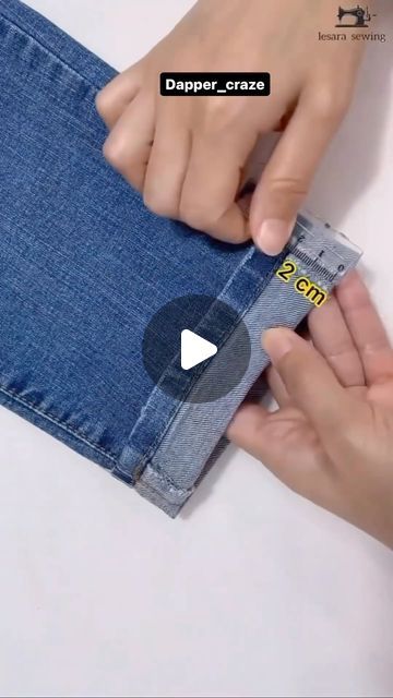 Hemming Jeans, Diy Belt For Dresses, Diy Clothes Hacks, Folded Fabric Ornaments, Clothes Organization Diy, Handmade Flowers Fabric, Summer Dresses For Wedding Guest, Ornament Tutorial, Diy Sewing Pattern