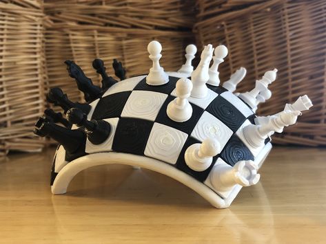 Chess Sculpture, 3d Chess Board, 3d Chess Set, Themed Chess Sets, Chess Design, Clever Inventions, Printable Toys, Chess Boards, Chess Sets