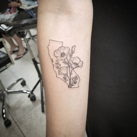 Oregon Tattoo For Women, North Carolina Tattoo Ideas, Virginia Tattoo Ideas, Cali Tattoo, Papa Tattoo, California Poppy Tattoo, Tat Inspiration, State Tattoos, California Tattoo