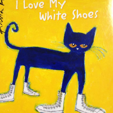 "Pete the Cat: I Love My White Shoes" - a fun, colourful book by Eric Litwin Pete The Cat White Shoes, Pete The Cat Shoes, Reading More, Cat White, Cat Shoes, Pete The Cat, Children's Literature, White Shoes, Me Core