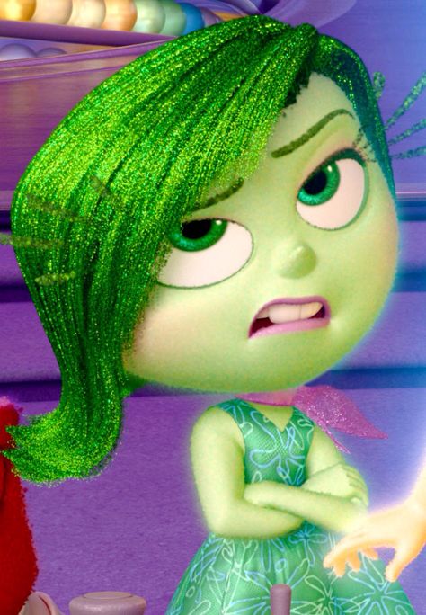 Disgust from Pixars inside out #disney Disgust Inside Out Aesthetic, Literally Me Characters, Disgusted Inside Out, Joy Inside Out, Inside Out Characters, Kyary Pamyu Pamyu, Disney Icons, Disney Face Characters, Disney Inside Out