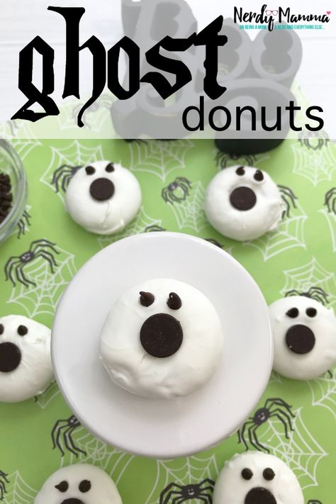 It's freaking ghost donuts. You can call them ghoul donuts. Or Mini-Donut Ghosts. Whatever. But they're donuts that are ghosts. And they're delicious--as well as ghastly and kind of fun. #nerdymammablog #ghost #halloween #donut #doughnut #halloweenbreakfast Halloween Mini Donuts Ideas, Halloween Mini Doughnuts Ideas, Mini Donut Halloween Treats, Ghost Donuts Halloween, Ghost Donuts, Halloween Donuts, Pasteles Halloween, Powdered Donuts, Halloween Breakfast