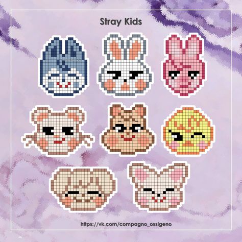 Buku Diy, Easy Perler Beads Ideas, Easy Pixel Art, Pixel Art Templates, Pixel Drawing, Diy Perler Bead Crafts, Pixel Crochet, Pixel Art Grid, Tapestry Crochet Patterns