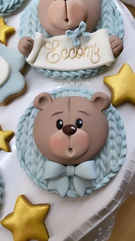 Baby Shower Cupcakes For Boy, Teddy Bear Cupcakes, Bear Cupcakes, Fantasy Cake, Baby Cupcake, Teddy Bear Cakes, Baby Shower Treats, Fondant Baby, Bear Cookies