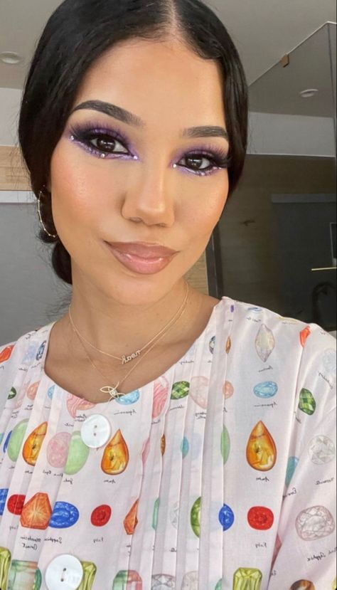 Jhene Aiko Concert, Concert Makeup Looks, Jhené Aiko, Concert Makeup, Makeup For Black Skin, Brown Skin Makeup, Pinterest Makeup, Jhene Aiko, Glam Makeup Look