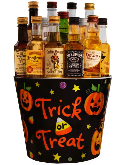 Halloween Trick or Treat Mini Bar Gift  This is all about the treat!  A Decorative Halloween themed container filled with 14 assorted mini bar bottles (50ml).  Includes 50 ml mini bottles Jack Daniels Dewars Captain Morgan Jose Cuervo Seagrams 7 Jameson Red Stag and much more Adult Baskets, Liquor Basket, Liquor Ideas, Basket 2023, Theme Basket, Halloween Treat Baskets, Alcohol Gift Baskets, Seagrams 7, Wine Gifts Diy