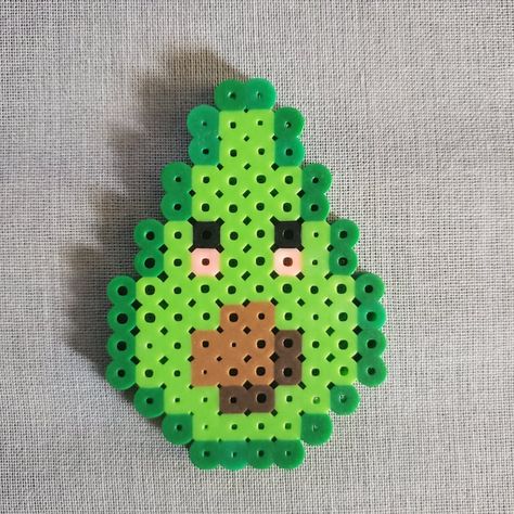 Taco and Avocado Perler Bead Keychain - Etsy Iron Beads Keychain, Bracelet Patterns Easy, Perler Bead Keychain, Bead Bracelet Patterns, Bead Painting, Perler Beads Ideas, Horseshoe Crafts Projects, Hamma Beads Ideas, Easy Perler Bead Patterns